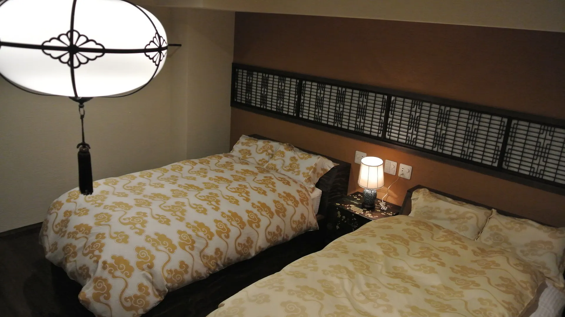 Yadoya Aoi Apartment Kyoto 0*,  Japan